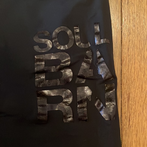 Lululemons Soul Barn Capris Size 4 - Picture 3 of 9